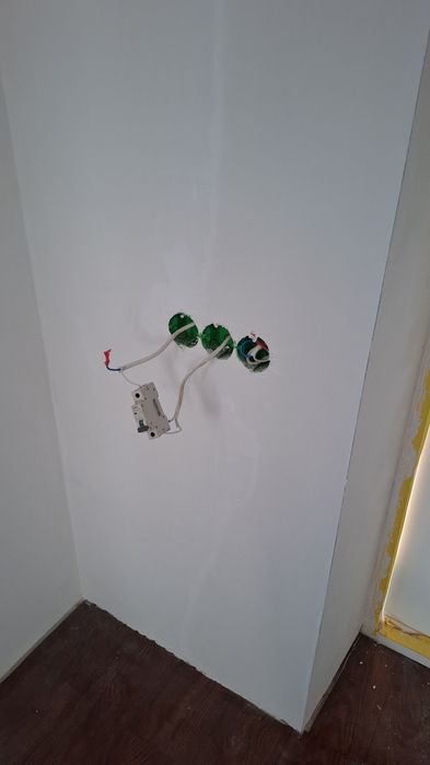 Elektramontaj elektrik tezkor chaqiruv qarshi shahar ichida tezda