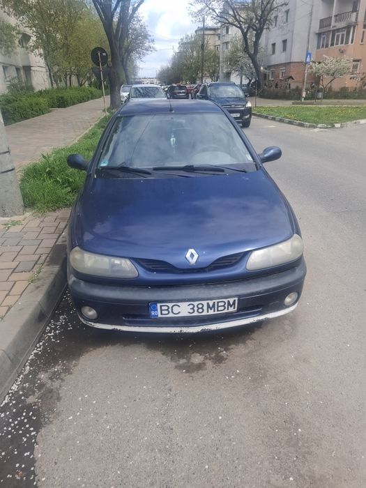 Vind Renault Laguna,an 2001