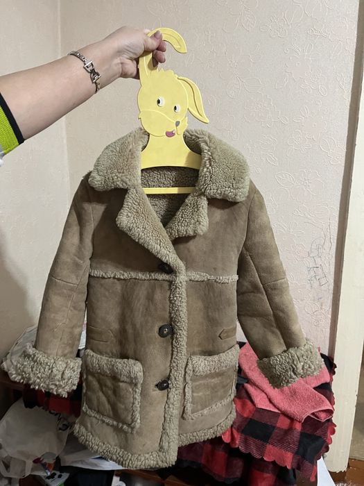 Детские теплые дубленки