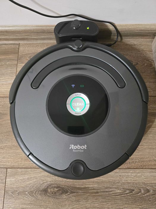 Прахосмукачка робот iRobot Roomba 676