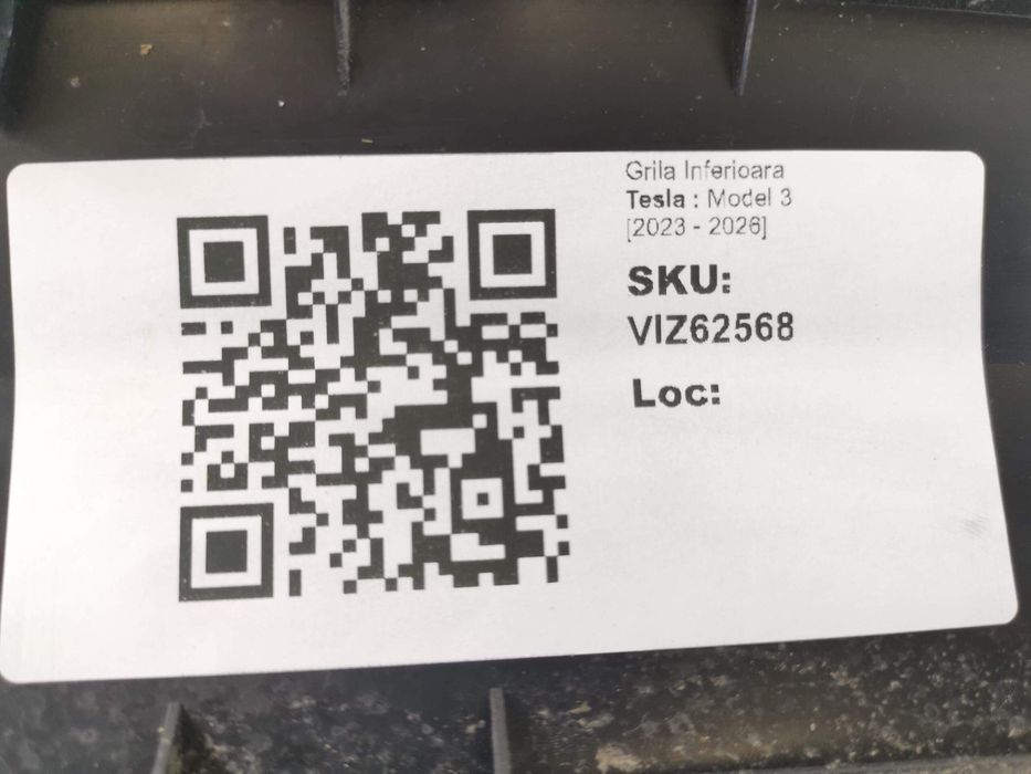 Долна решетка Тесла Модел 3 / Tesla Model 3 [ - ] Оригинална, в добро