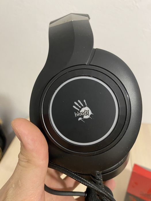 Наушники , клавиатруа