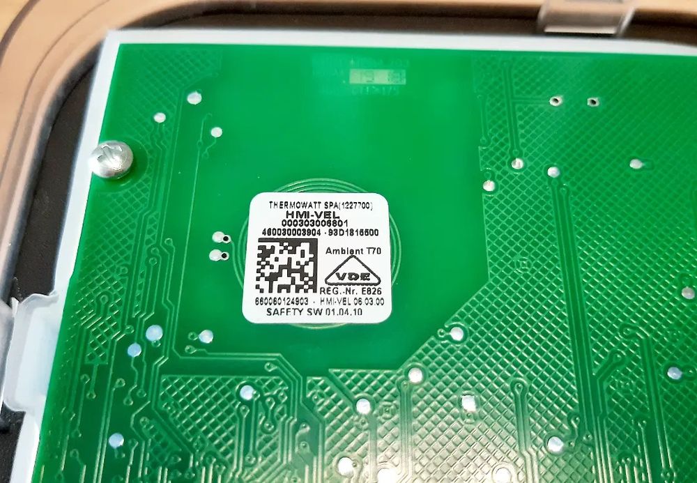 Панель управления от водонагревателя Ariston Velis EVO 80