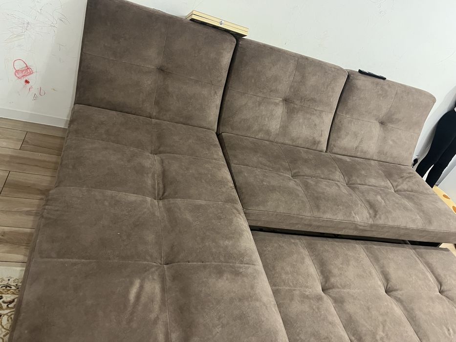 Продам угловой диван