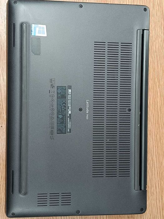 Dell Latitude 7400 i7-8665U 24GB 256GB SSD FHD – Garanție 24 Luni