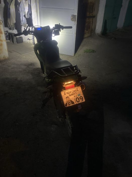 Мотоцикл яки 250