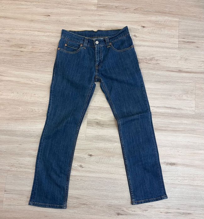 Продам джинсы Levi strauss