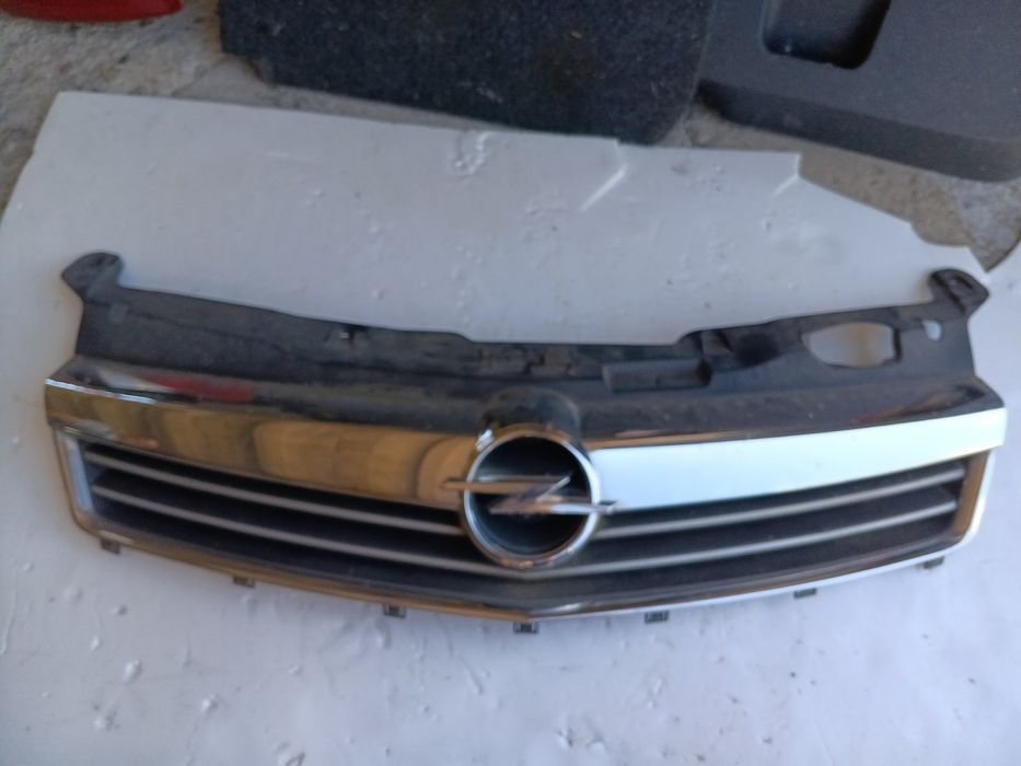 Решетка за Opel Astra H / Астра Х 2007-2011г.