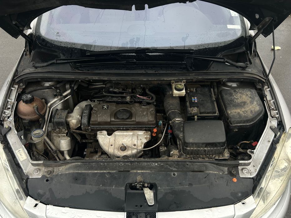 Пежо 307 1.4i бензин 75кс