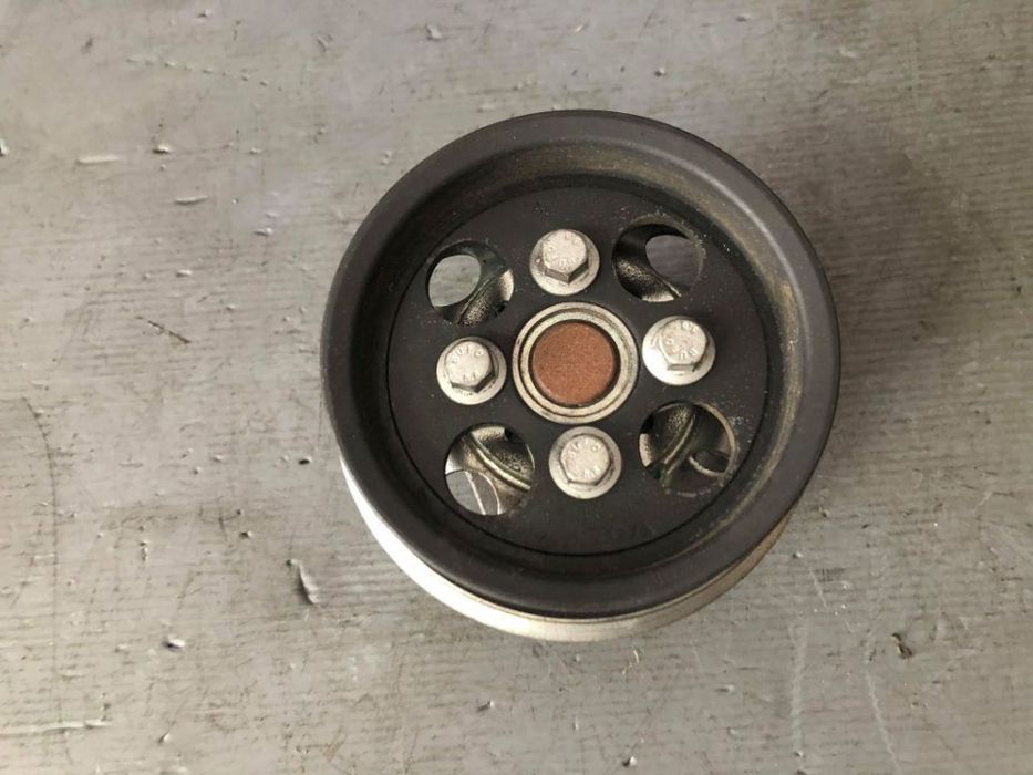 pompa apa 2.0 d d5204t3 volvo xc60 2010-2014