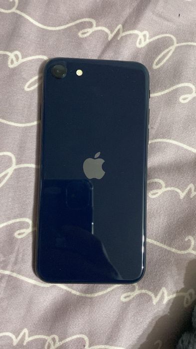 Айфон SE 3 поколение