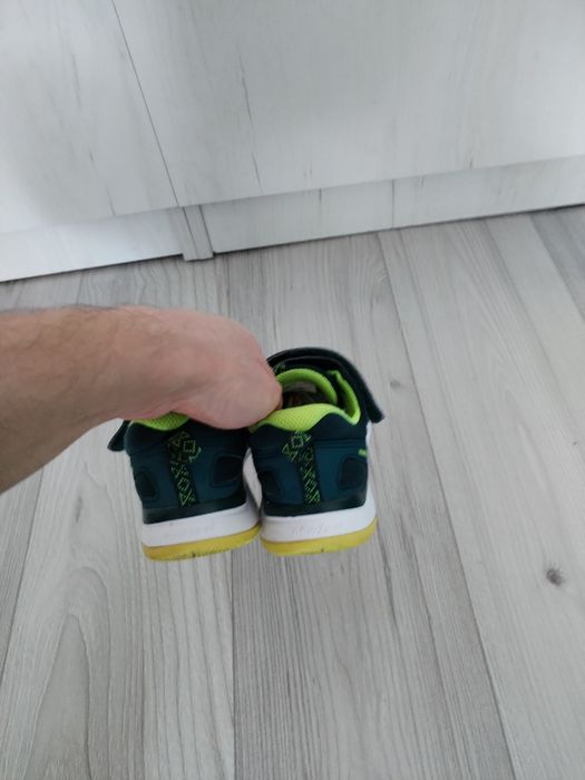 Adidasi Newfeel Decathlon