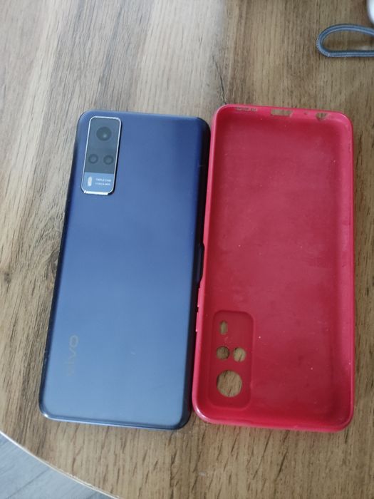 Продам телефон Vivo