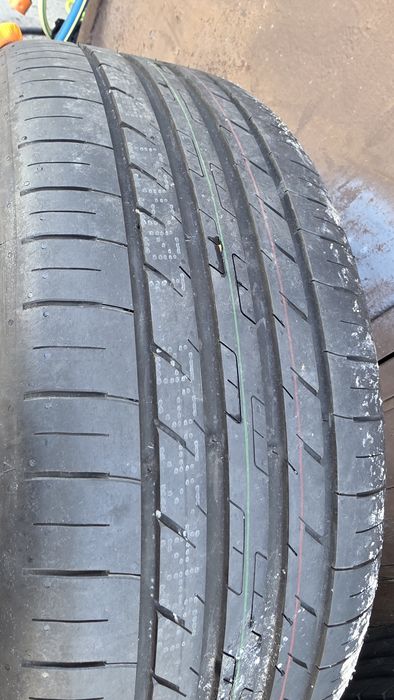 Нови!Оригинални 17" MINI CLUBMAN F54 5x112 7j IS47 Гуми 2025 205/50/17 Giti