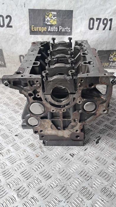bloc motor Audi Q5 2.0 TDI CNH / 03N023C an 2016
