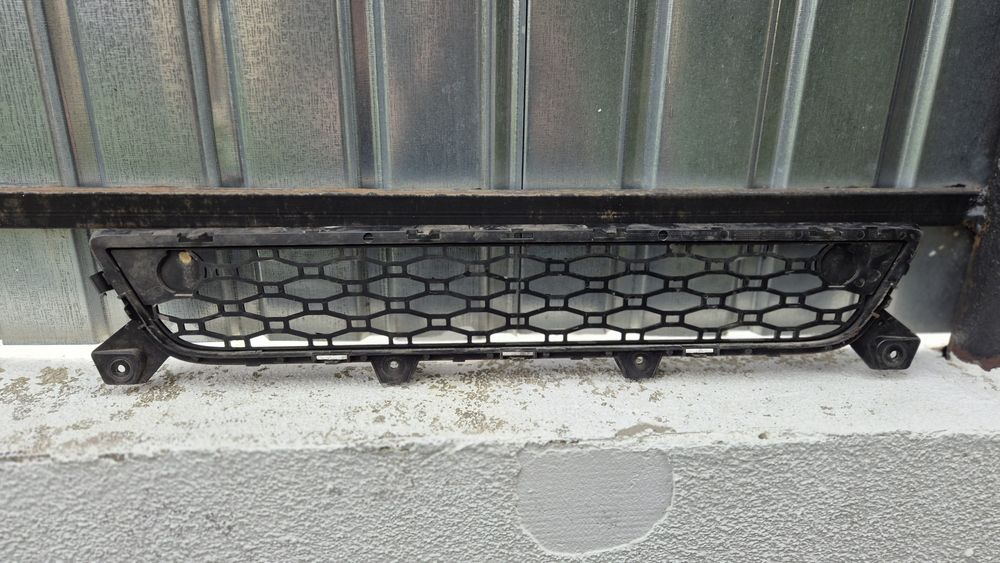 Grila bara Volvo XC60 2008-2013