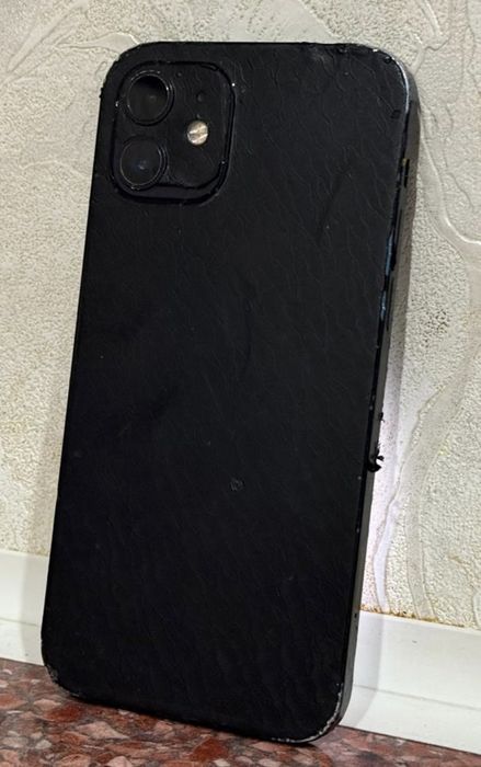 Продам iPhone 12 128