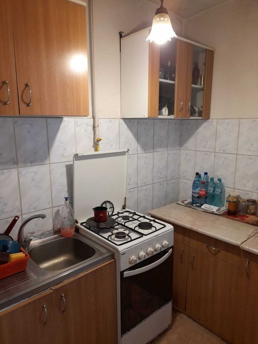 Vând garsonieră CF 1, etaj 1, zonă ultracentrală (Independenței – între Vivo și Kaufland)