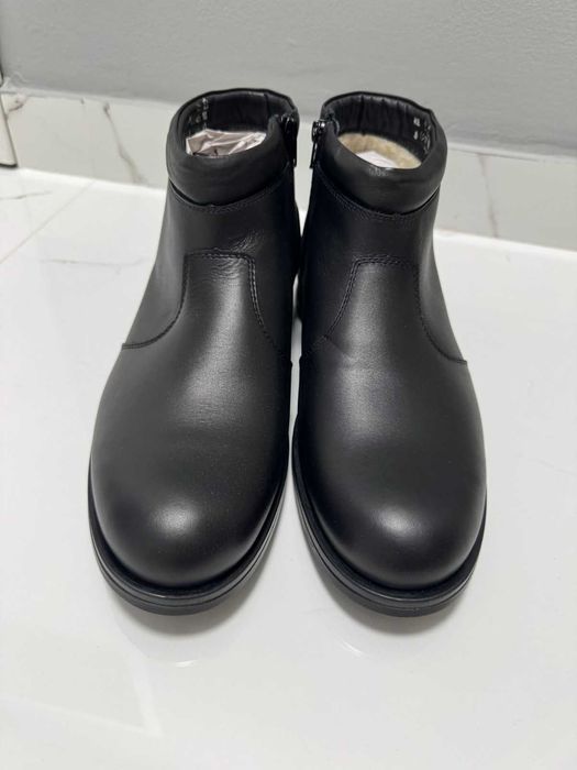 Мъжки боти-нови.