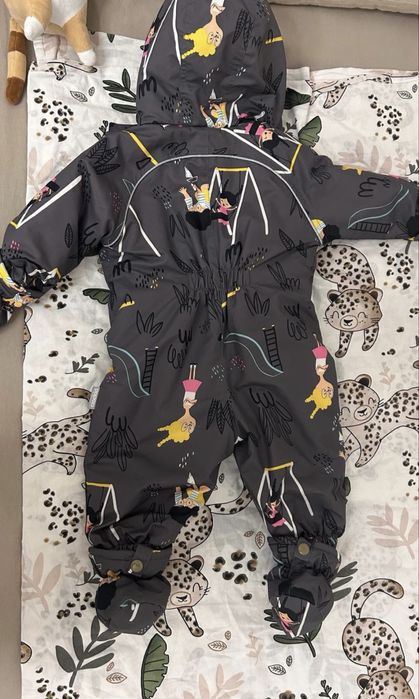 Продам демисезонный комбинезон crockid