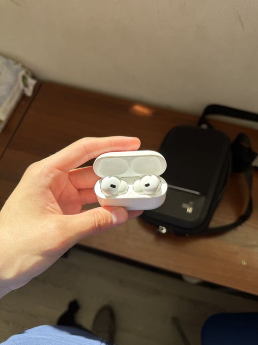 AirPods pro 2 поколения
