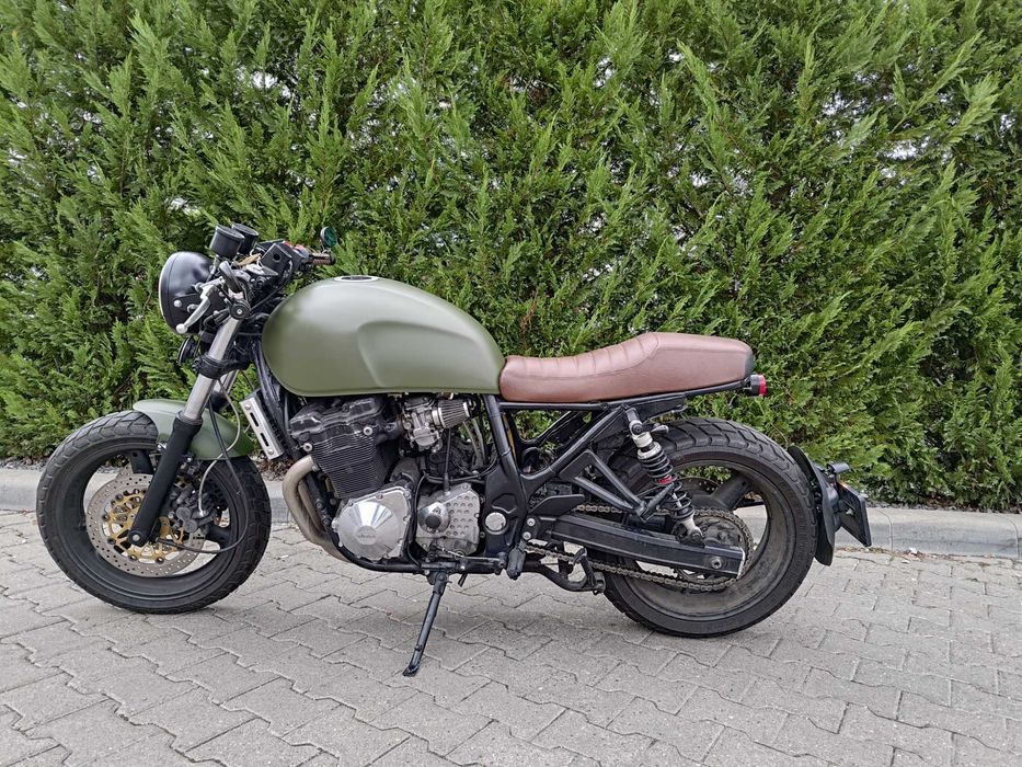 Suzuki  GSX 750 cafe racer