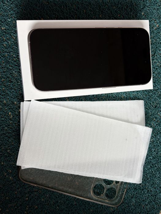 Iphone 15 pro 128GB Natural Titanium перфектен