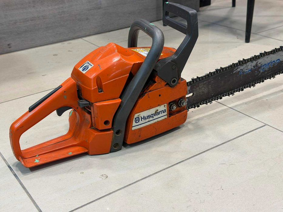 Бензинова резачка Husqvarna 142