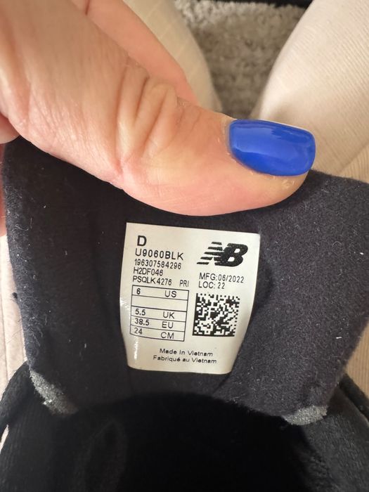 NewBalance NB 9060 Black/ Grey 38.5