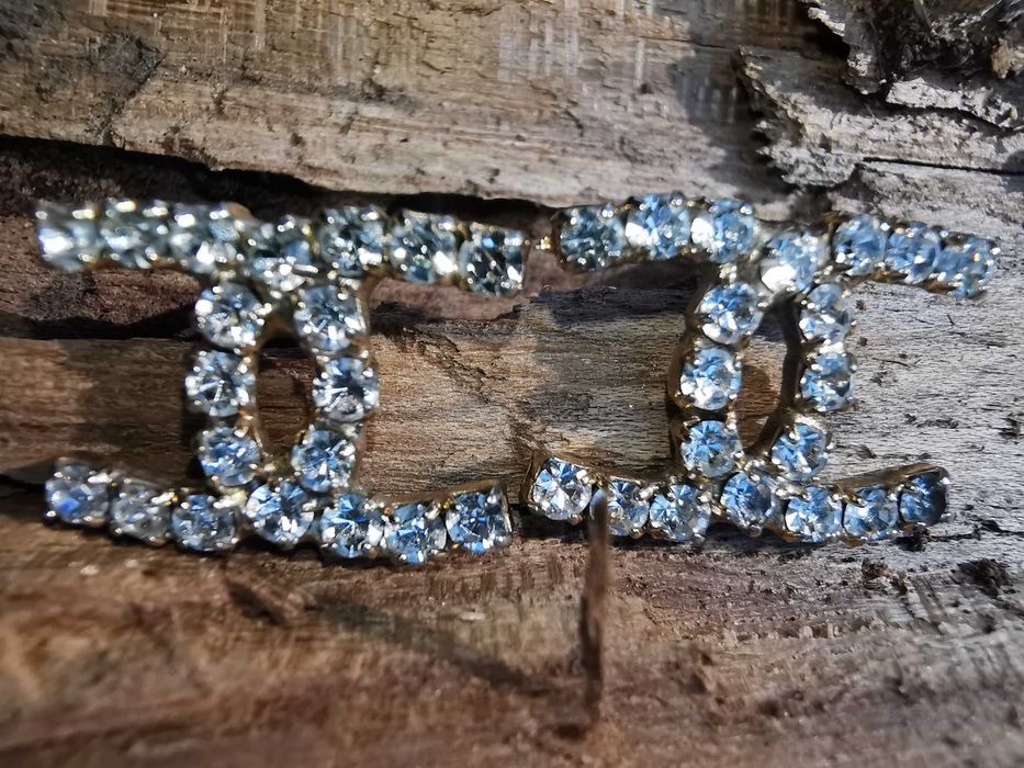 Cercei Cc placați cu aur, cu cristale