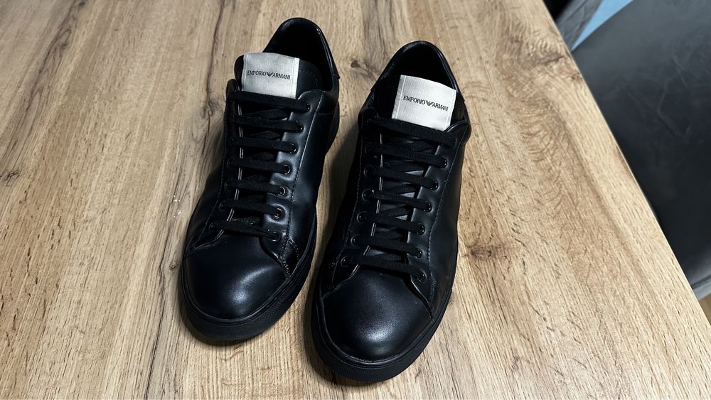 Обувки ARMANI 43