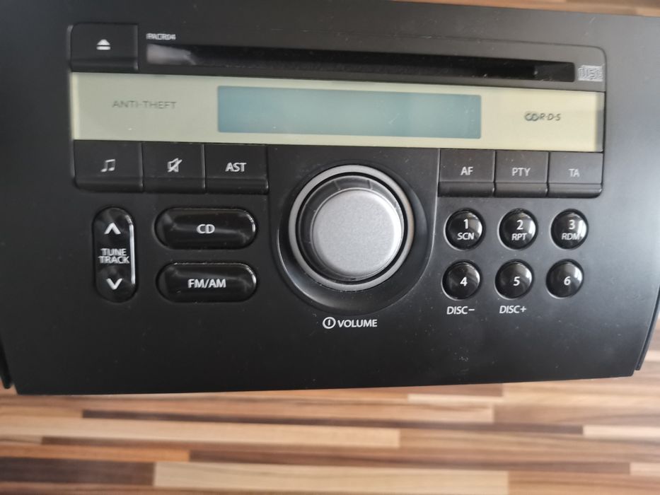 Радио за сузуки sx4 2008