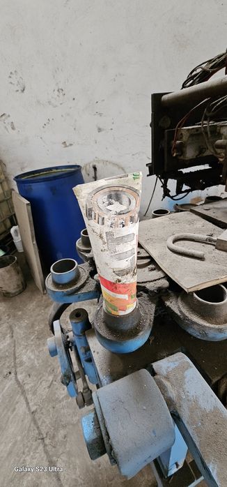 Дозатор. Салидол ва литол куйилган.