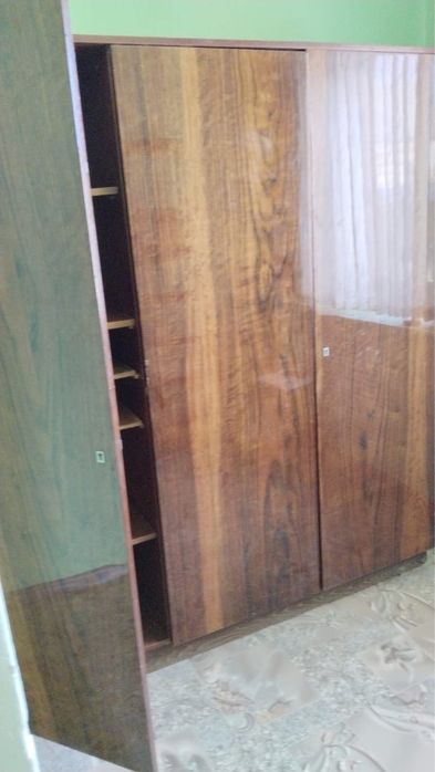 Отдам шкаф ссср времен