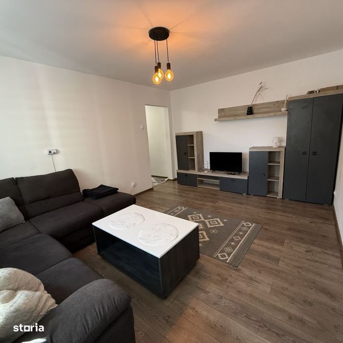 Apartament cu 2 cam. etaj 3, Zona Oituz