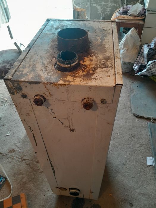 Продаю газовый котёл на 160 кВм с подогревом воды