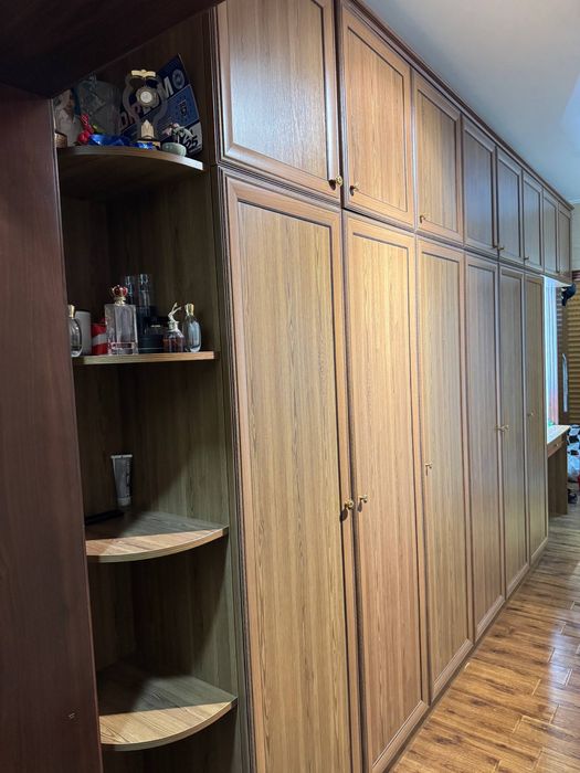 Шкаф для дома в оличном состоянии