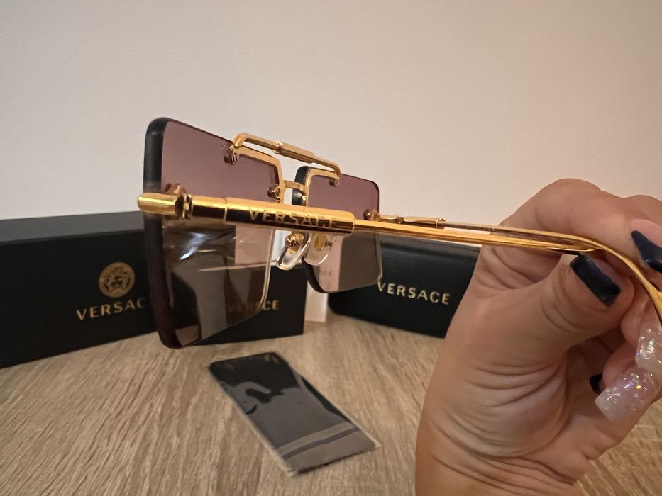 Слънчеви очила Versace