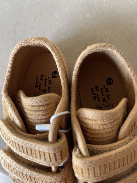 Нови детски обувки Mango