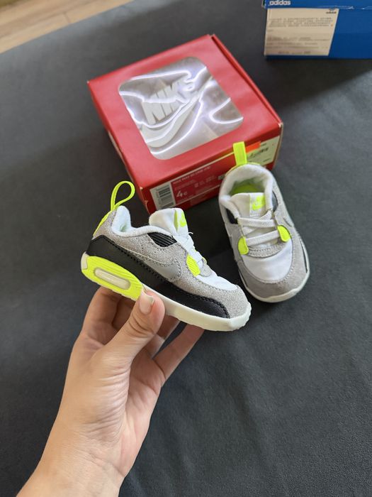 Кроссовки Nike детские