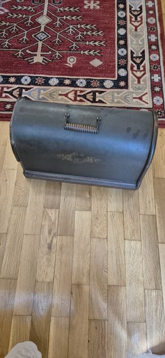 Продавам шевна машина Сингер