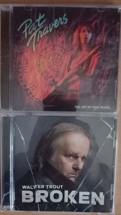 Музыка разных направлений и стилей на CD -дисках.
