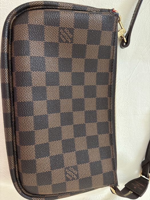 Geanta Louis Vuitton