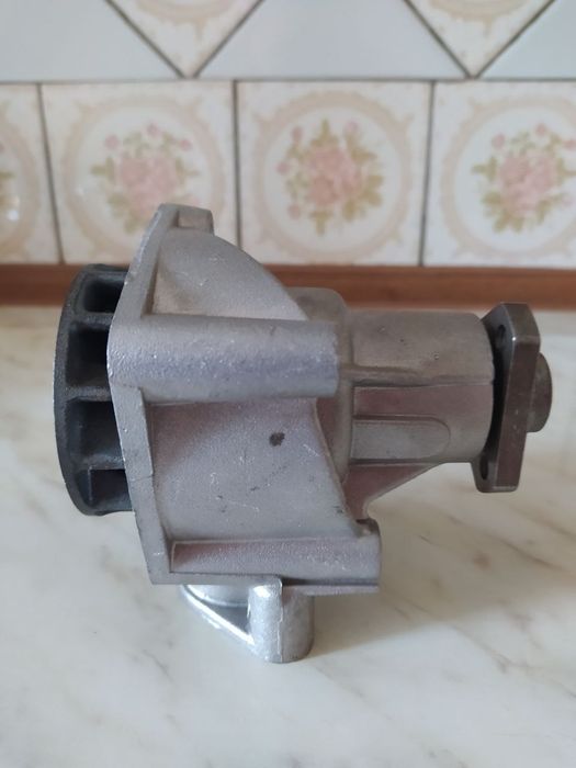 Помпа насос водяная