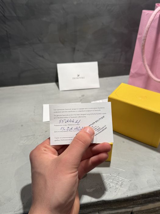 ЧИСТО НОВА 100% оригинална Swarovski дамска гривна