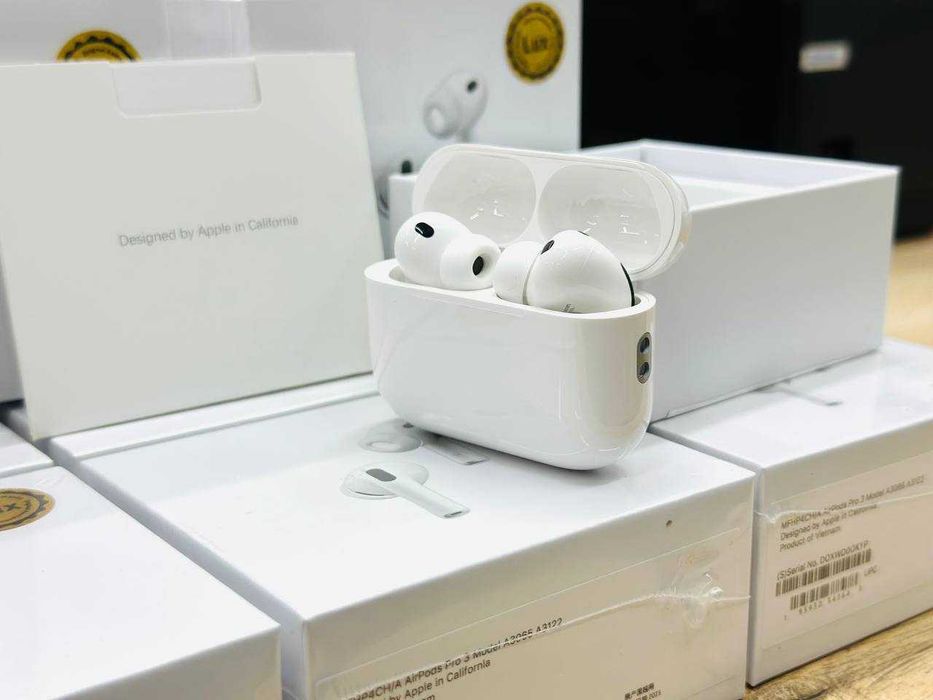 Наушники AirPods