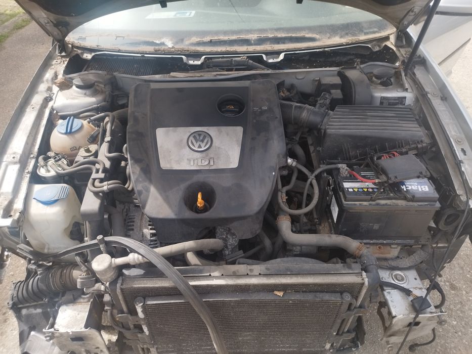 Продавам голф 4 1.9 101 На части