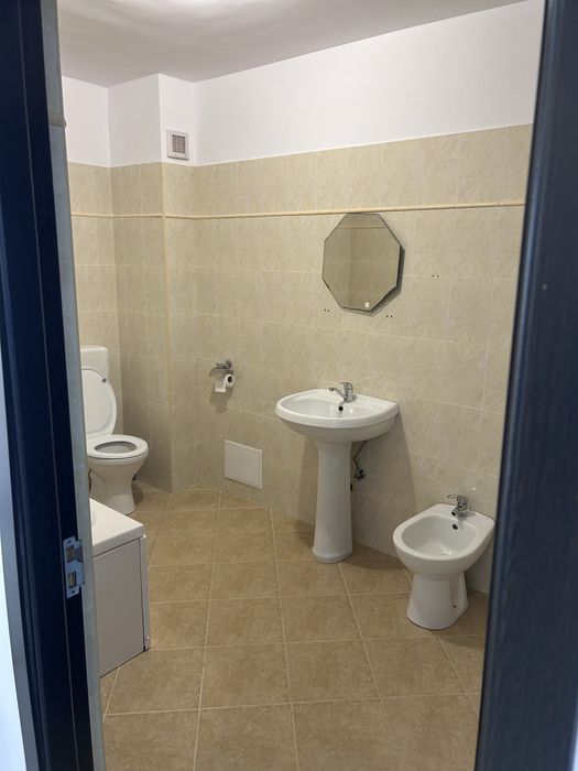 Vand apartament in bloc nou 69mp