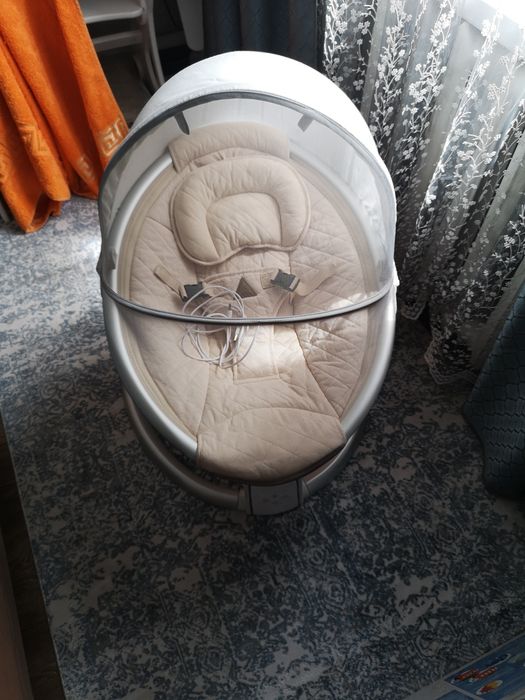 Детский шезлонг HOT MOM