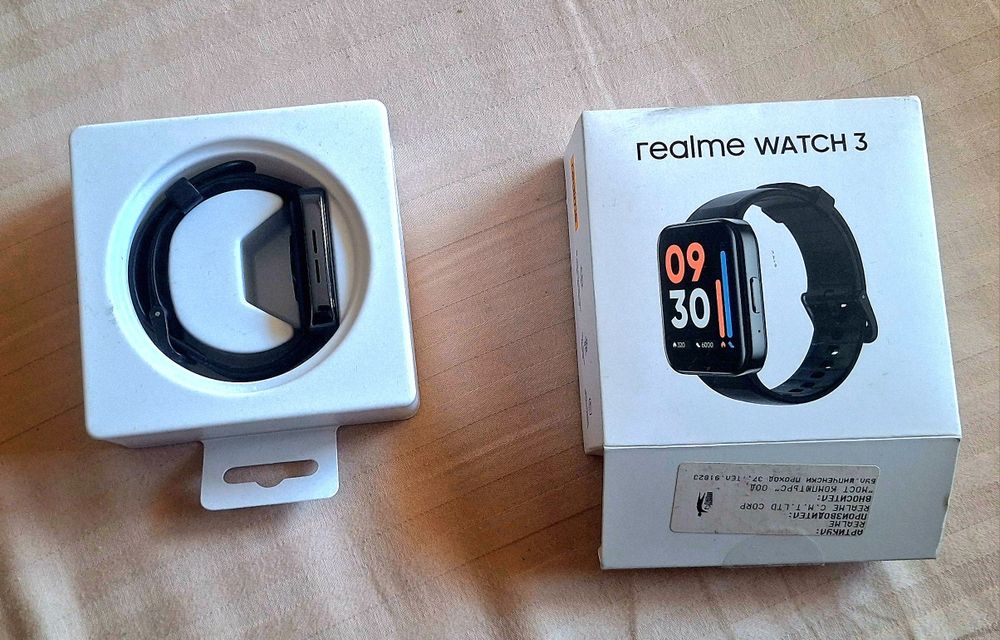 Смарт часовник Realme Watch 3